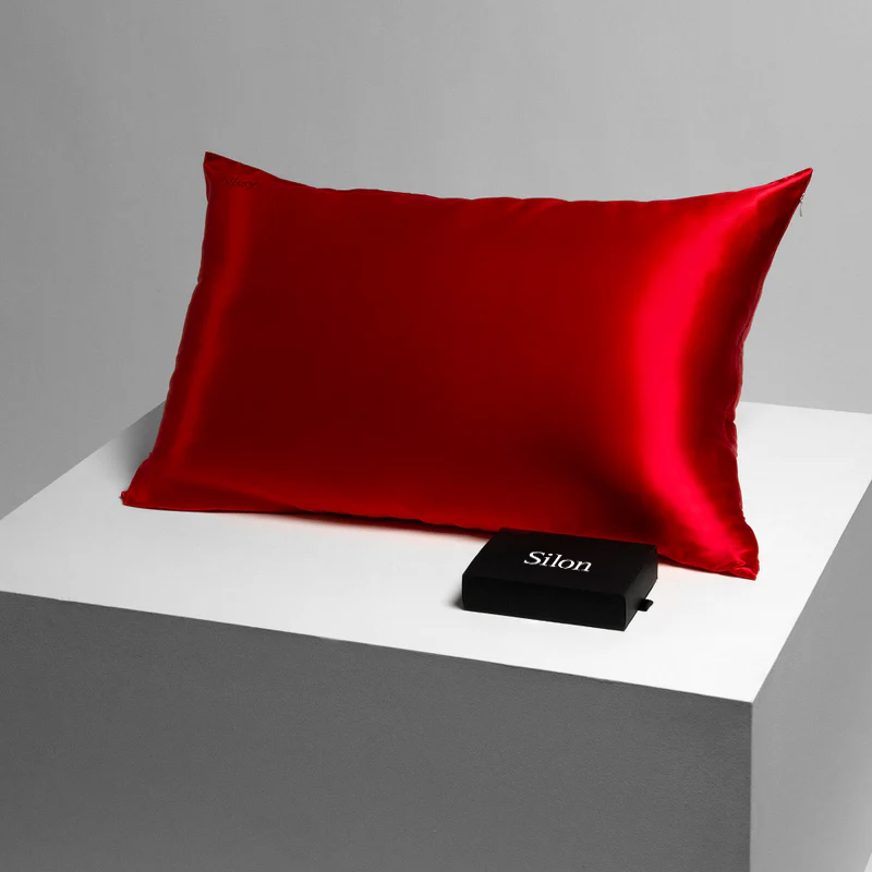 Silk Pillowcase - Red